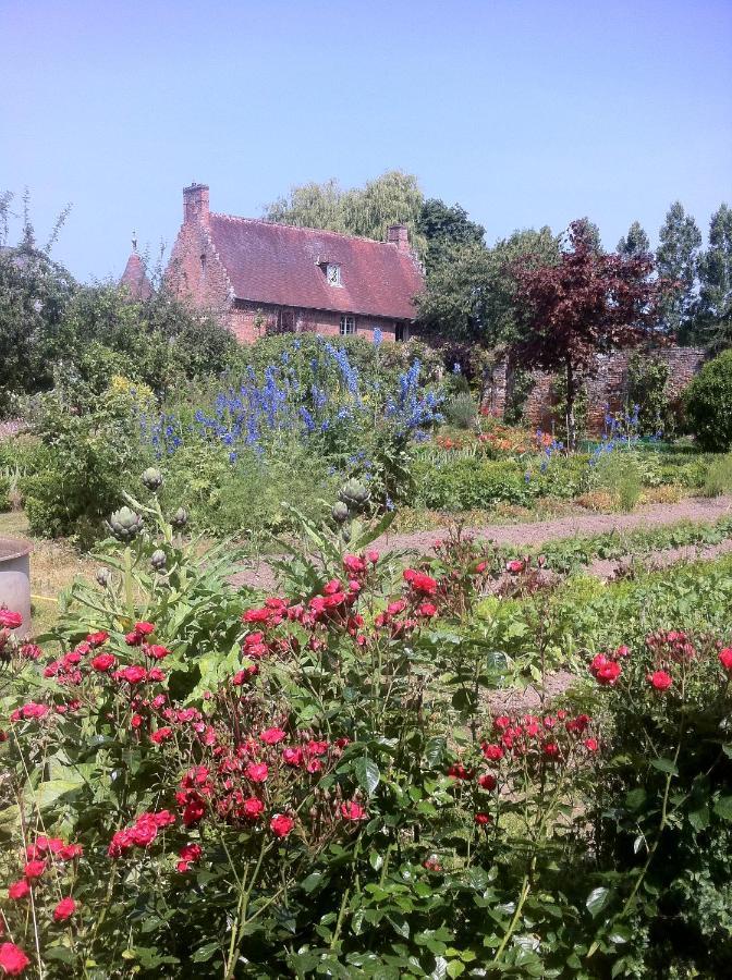 Auberge Du Manoir D'Archelles Arques-la-Bataille Eksteriør billede