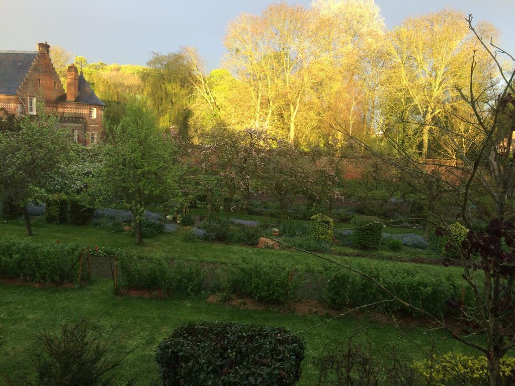 Auberge Du Manoir D'Archelles Arques-la-Bataille Eksteriør billede